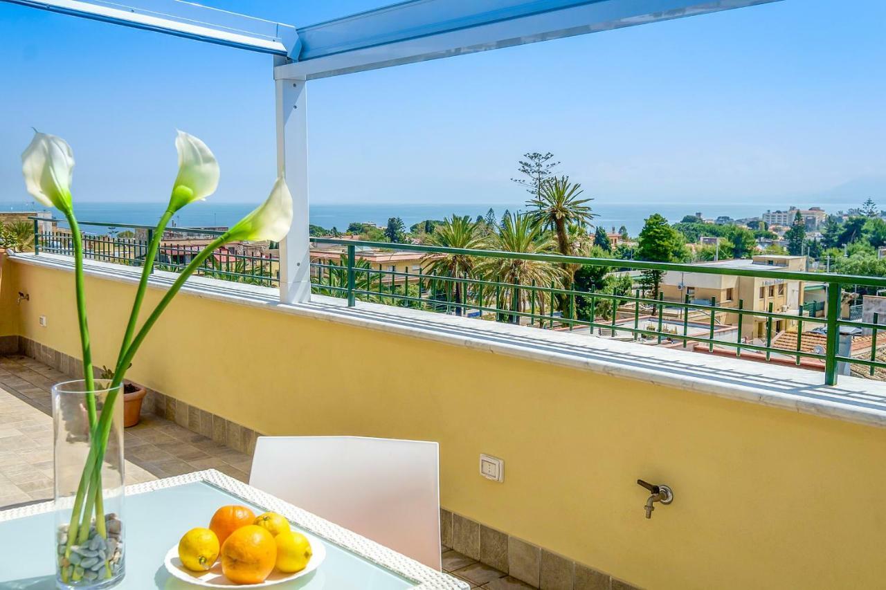 Апартаменти Solemar Sicilia - Casa Panorama Санта-Флавія Екстер'єр фото