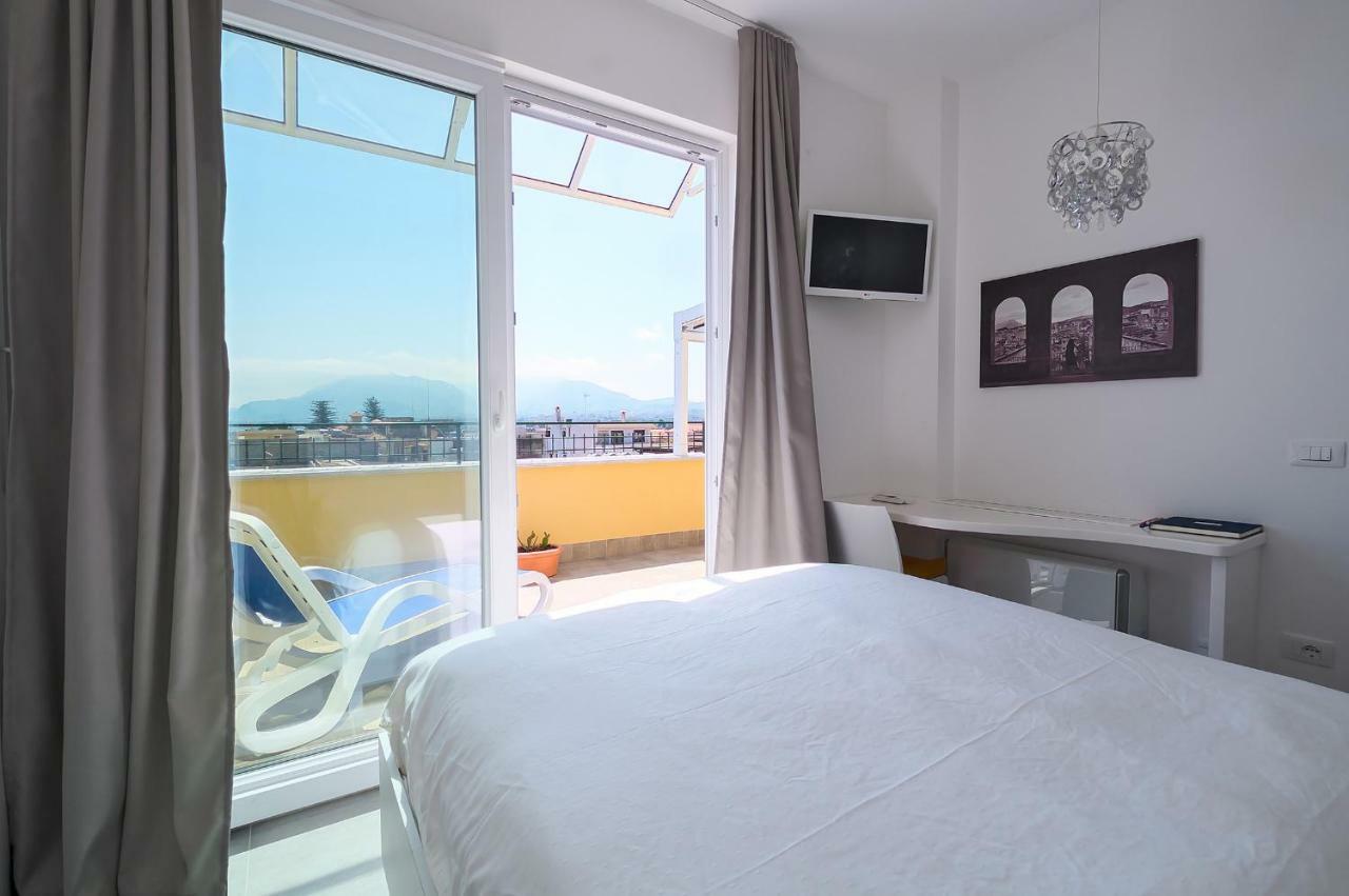 Апартаменти Solemar Sicilia - Casa Panorama Санта-Флавія Екстер'єр фото